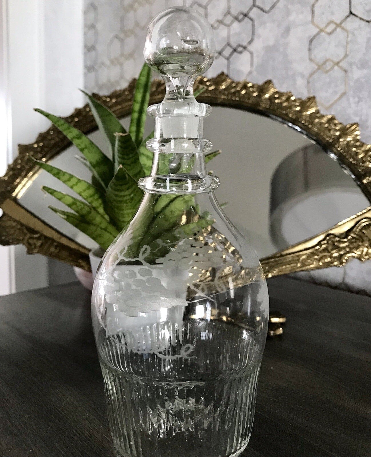 Antik Biedermeier kleine Karaffe Weinkaraffe Dekanter Glas graviert