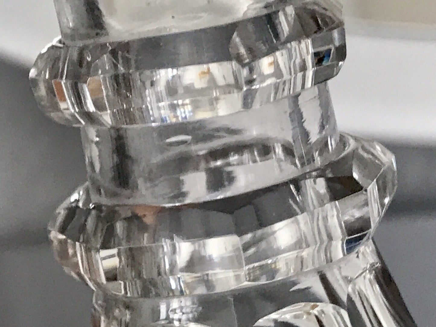 Antik Biedermeier kleine Karaffe Weinkaraffe Dekanter Glas Flächenschliff kantig