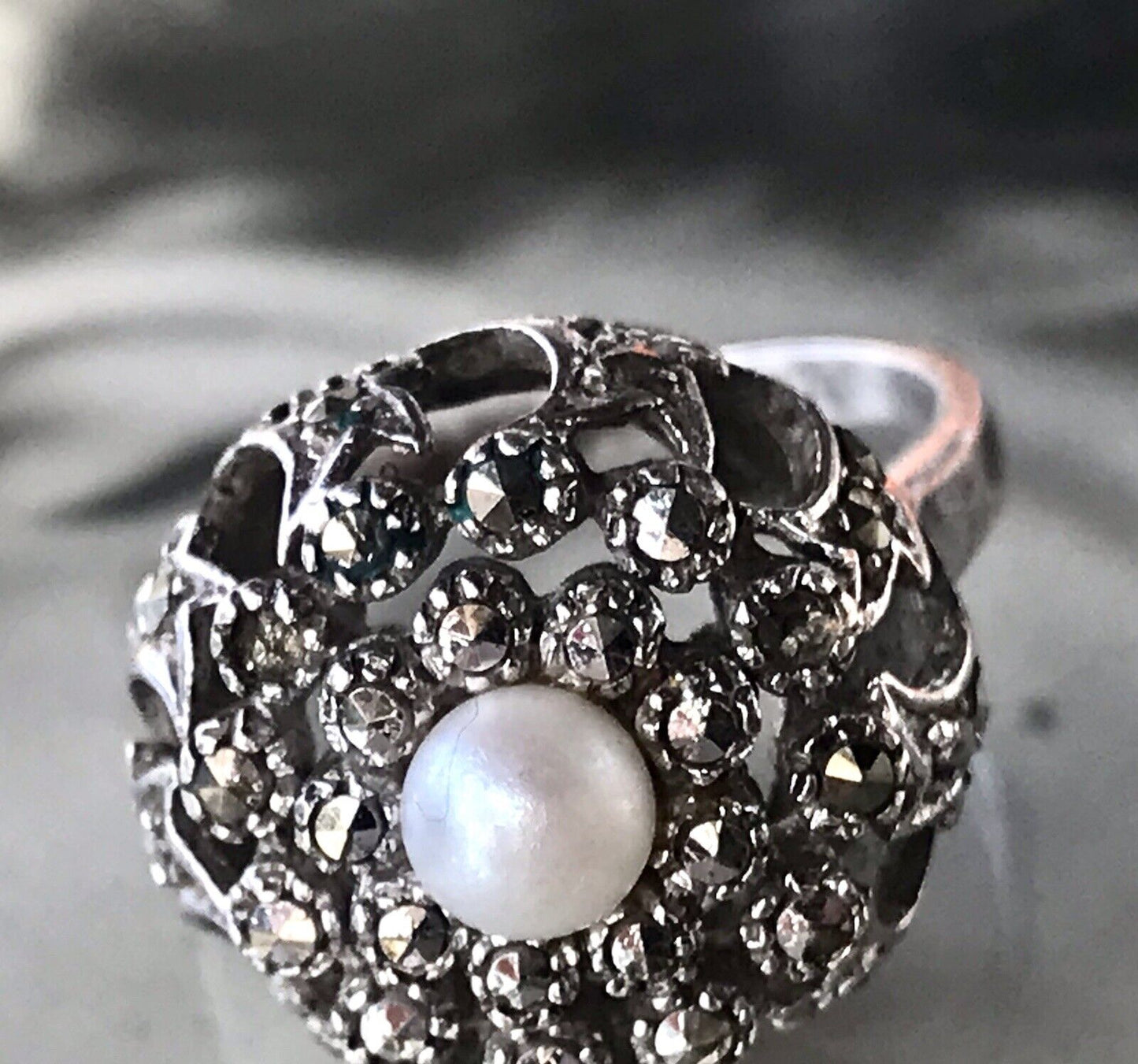 Antik Edel DAMEN Entourage RING Silber 835 Perle Markasite Gr.52