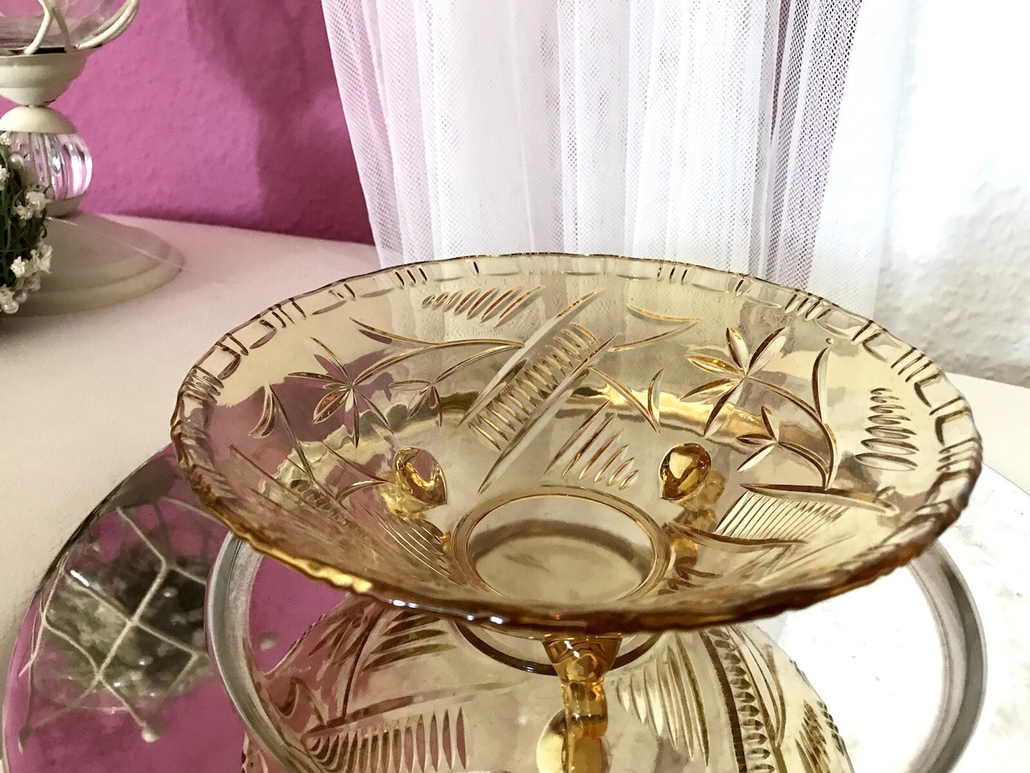 Antik gelb Art Déco 1 kleine Schale Pressglas Glasschale 3füßig So Schön!