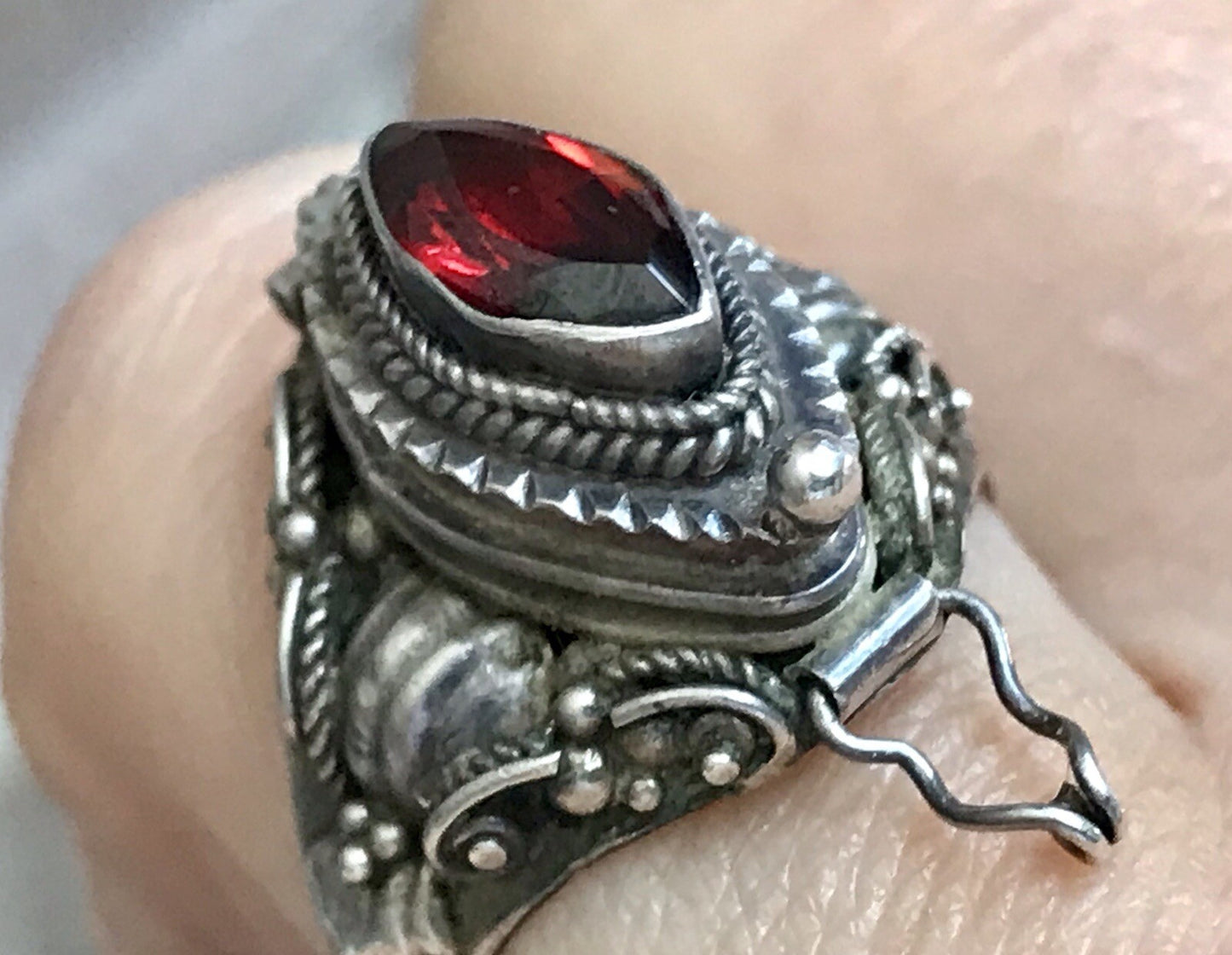Vintage Edel Granatstein? DAMEN Giftring RING Silber 925 Gr.57