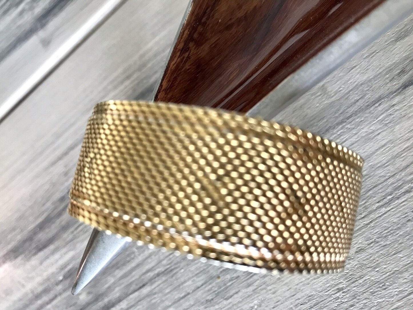 Vintage wunderschönes breites Teppicharmband Armband vergoldet