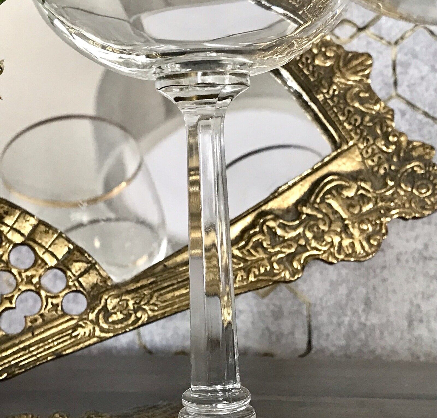 Art Déco Stil 6 Gläser Weingläser Weißweingläser Glas Goldrand Lausitzer