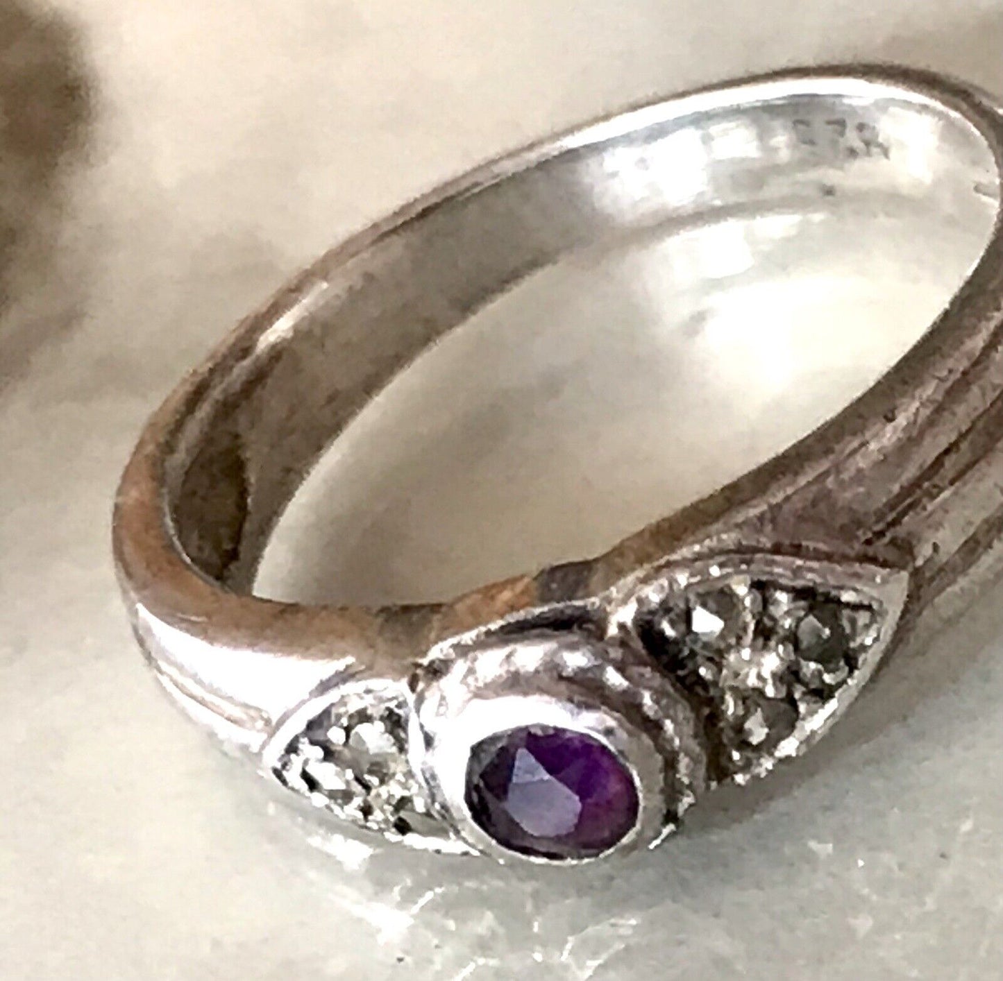 Antik Art Déco Damen Ring lila Stein Silber 925 Gr.55 56 Markasite