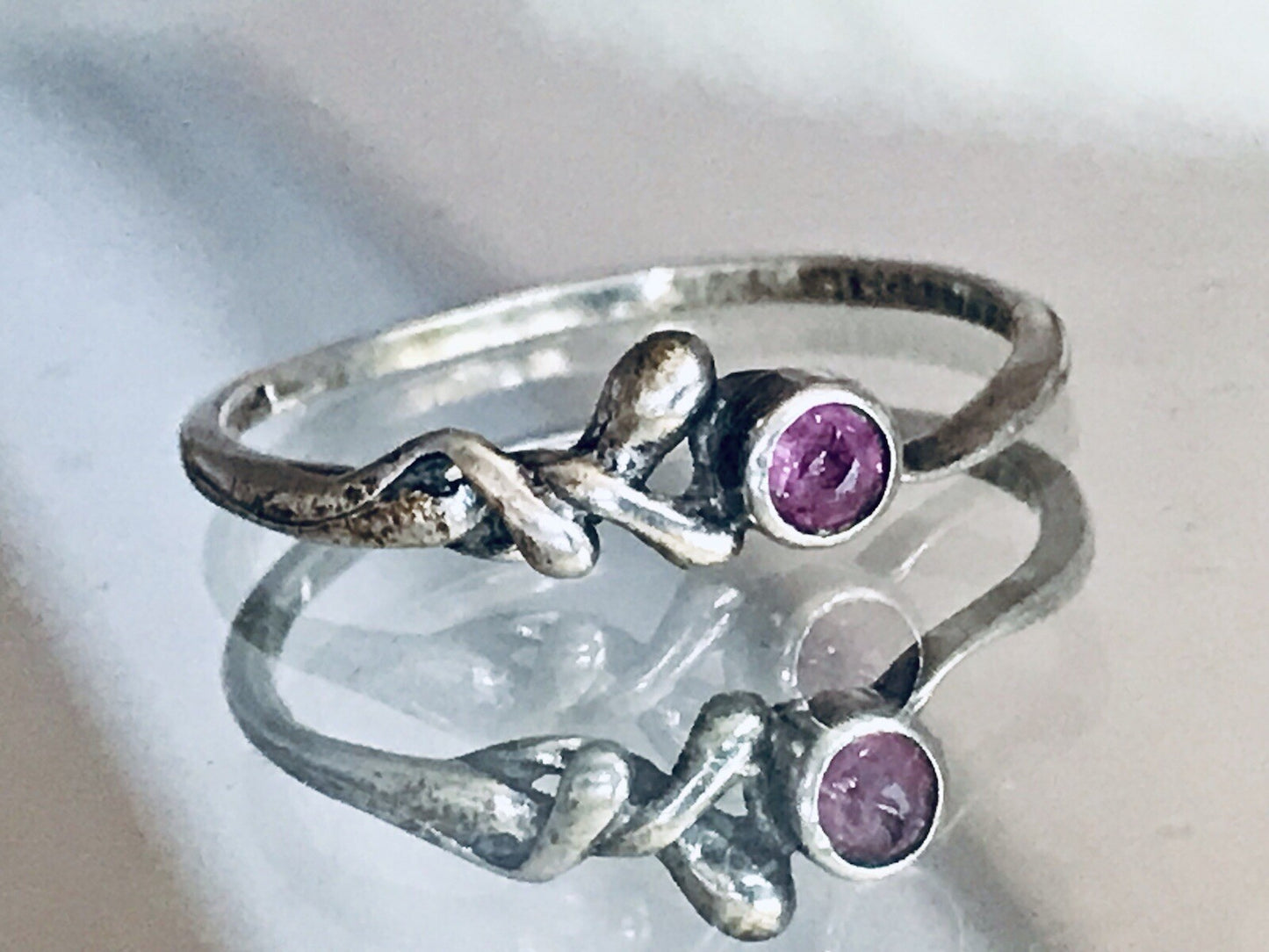 Antik? Vintage Damen filigran Ring lila Stein Silber 835 Gr.56 17,8