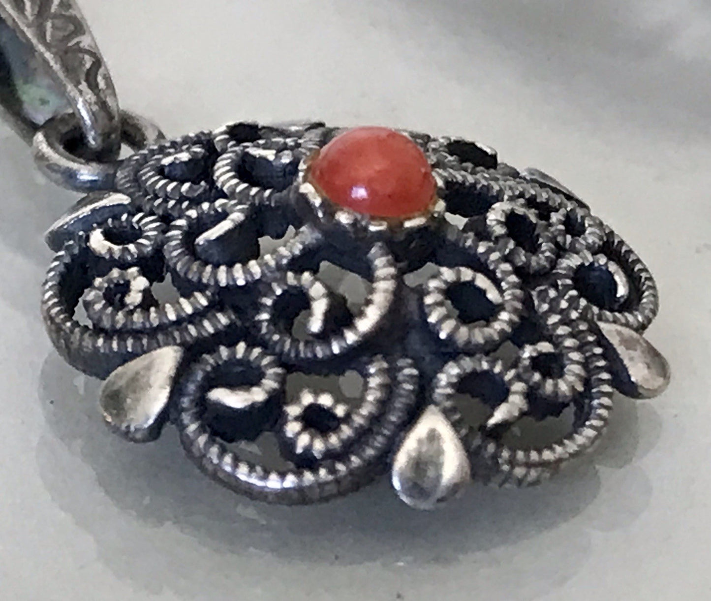 Antik Jugendstil Art Déco Anhänger 800 Silber filigran Koralle?
