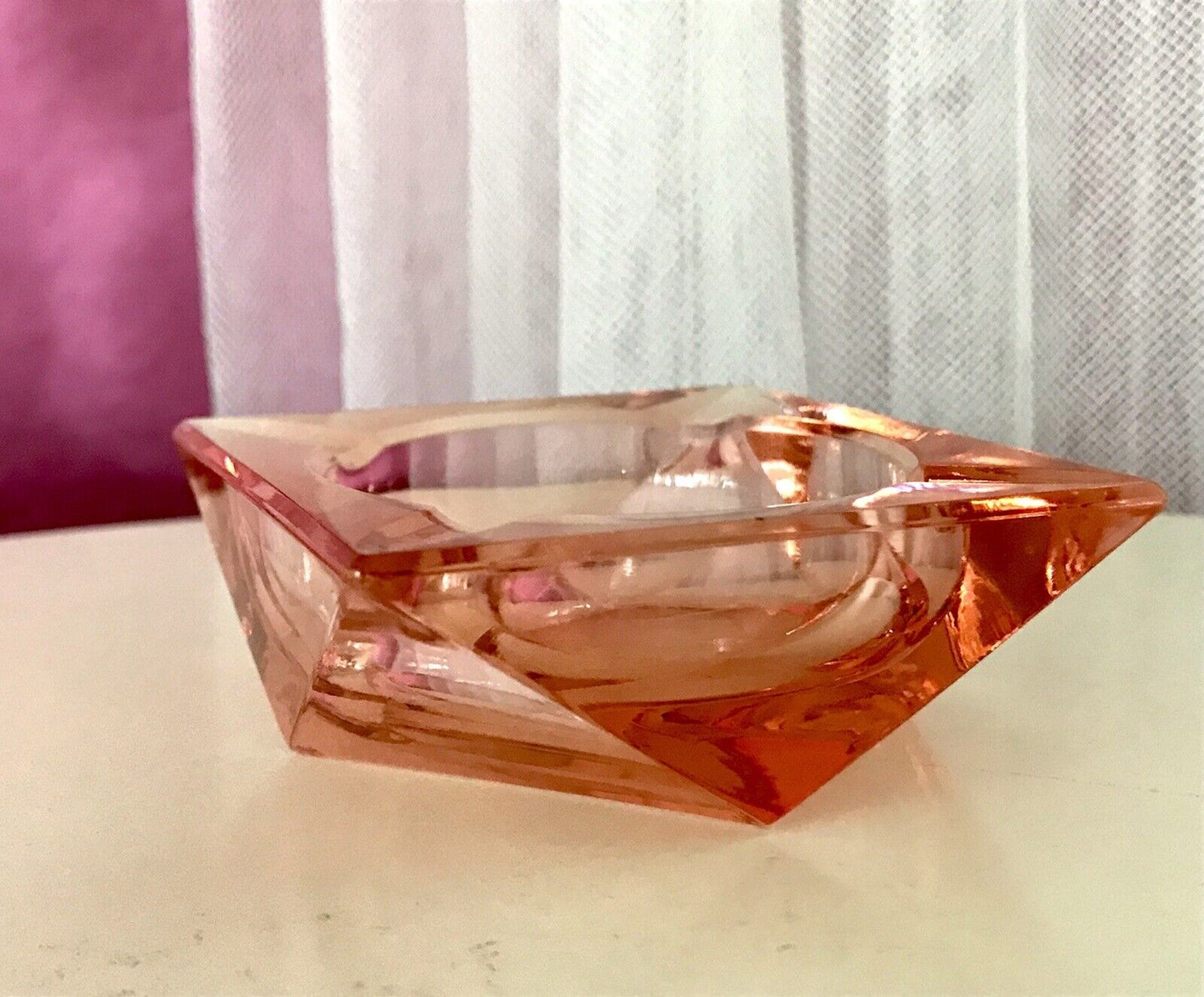 Antik Art Déco Aschenbecher Ascher Rosalin Pressglas Glas geometrisiert