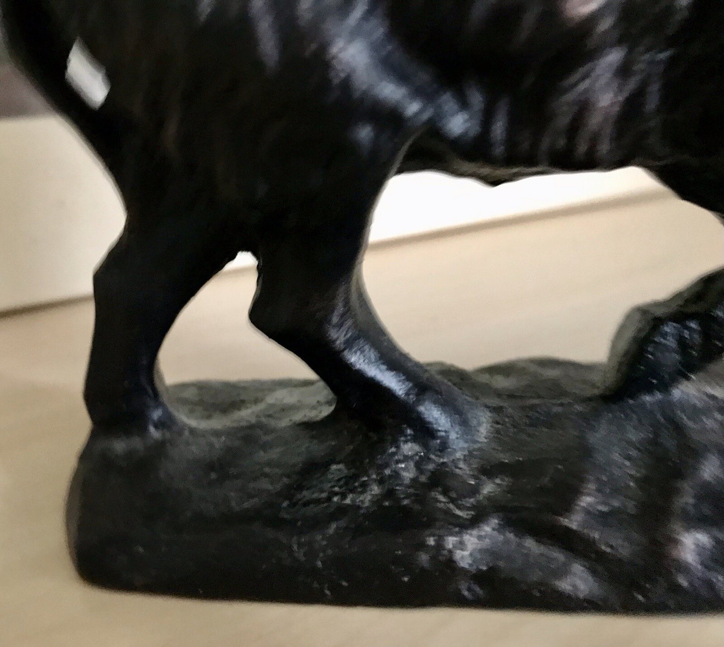 Alt antik? Eisenguss Skulptur Figur Schwein Wildschwein Gusseisen