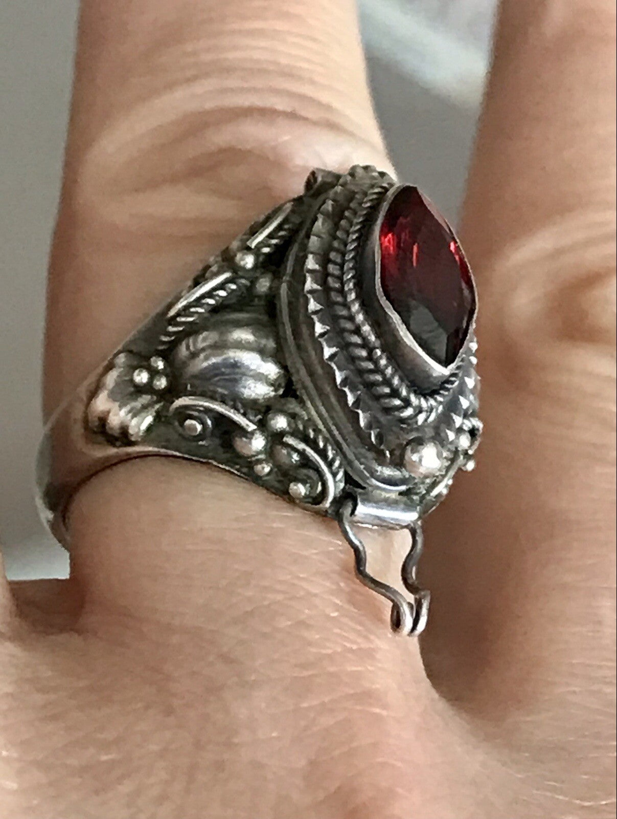 Vintage Edel Granatstein? DAMEN Giftring RING Silber 925 Gr.57