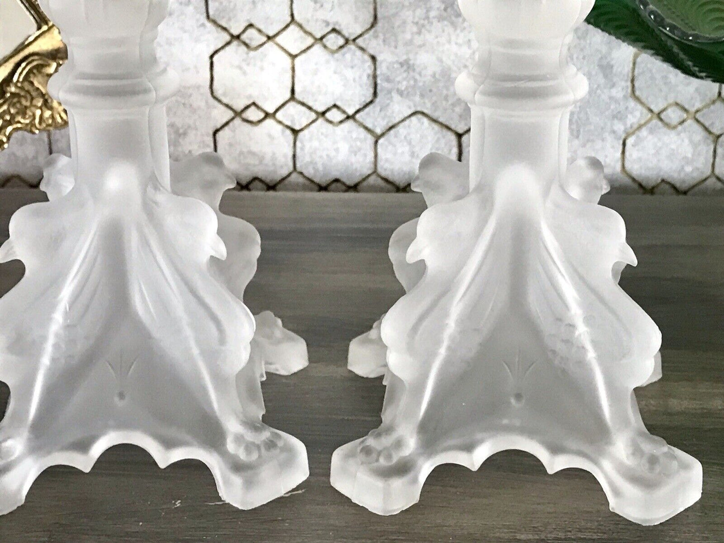 Antik Val Saint Lambert 2 Griffon Kerzenleuchter Kerzenständer EDEL Glas