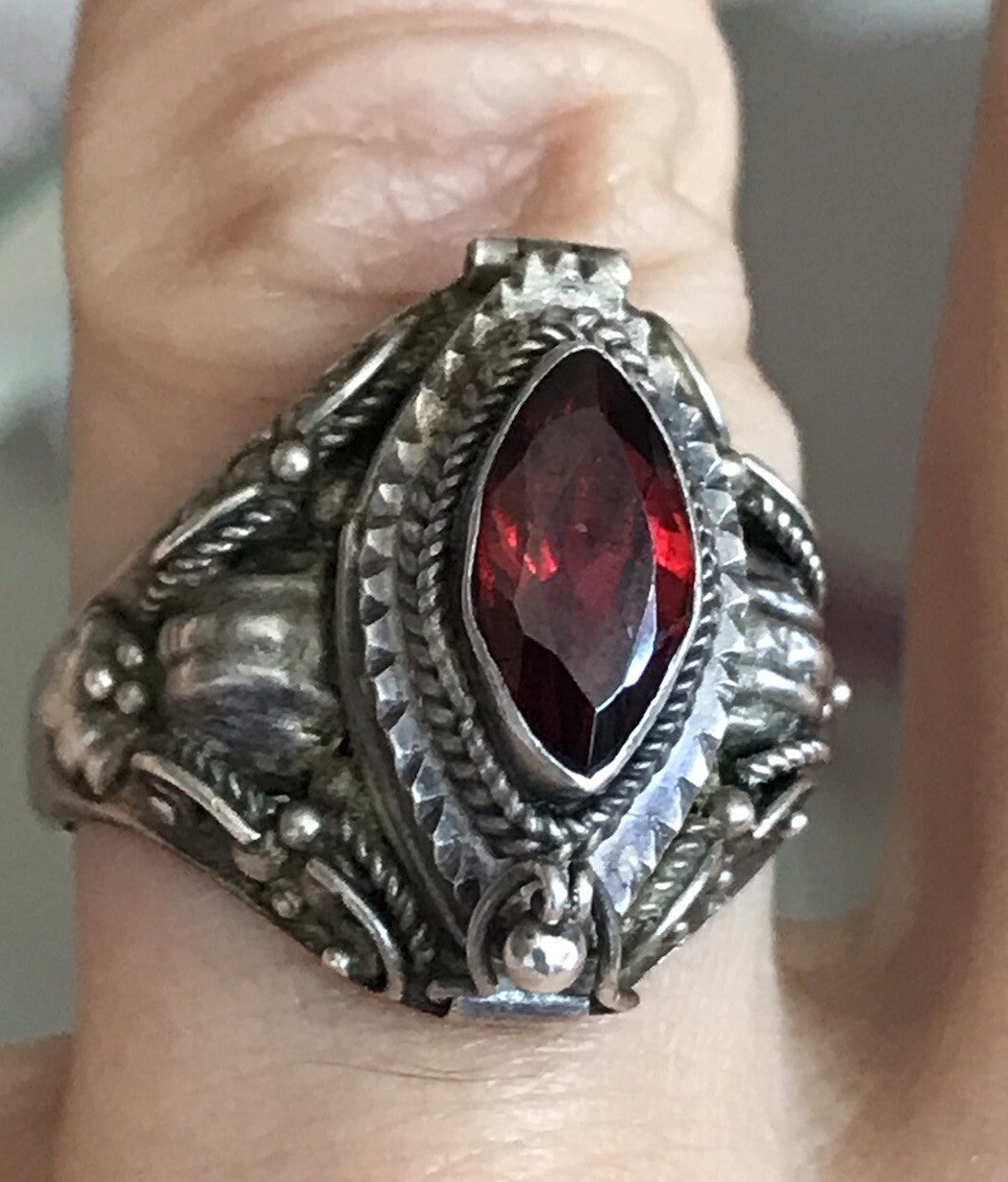 Vintage Edel Granatstein? DAMEN Giftring RING Silber 925 Gr.57