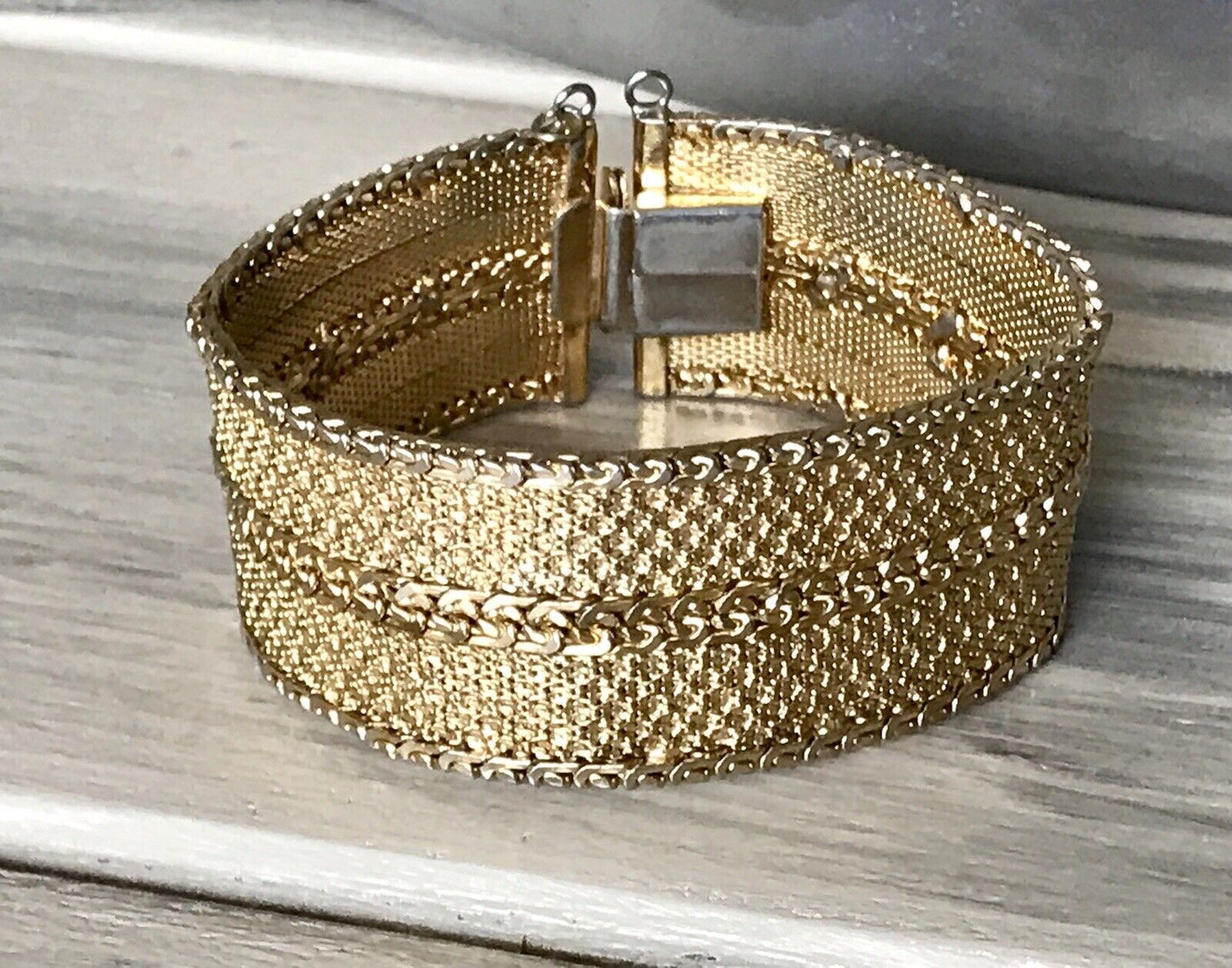 Vintage breites Teppicharmband Armband vergoldet Amerik. Doublè