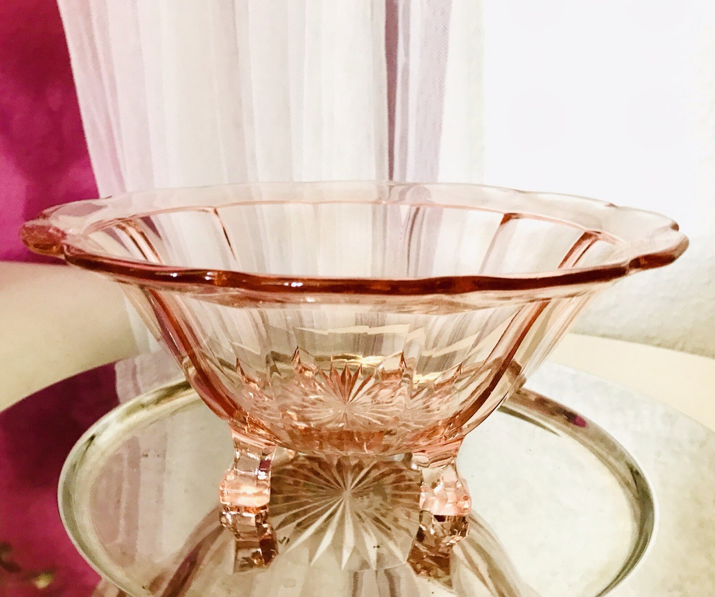 Antik Art Déco Schale Pressglas Rosalin rosa Glas Glasschale vierfüßig