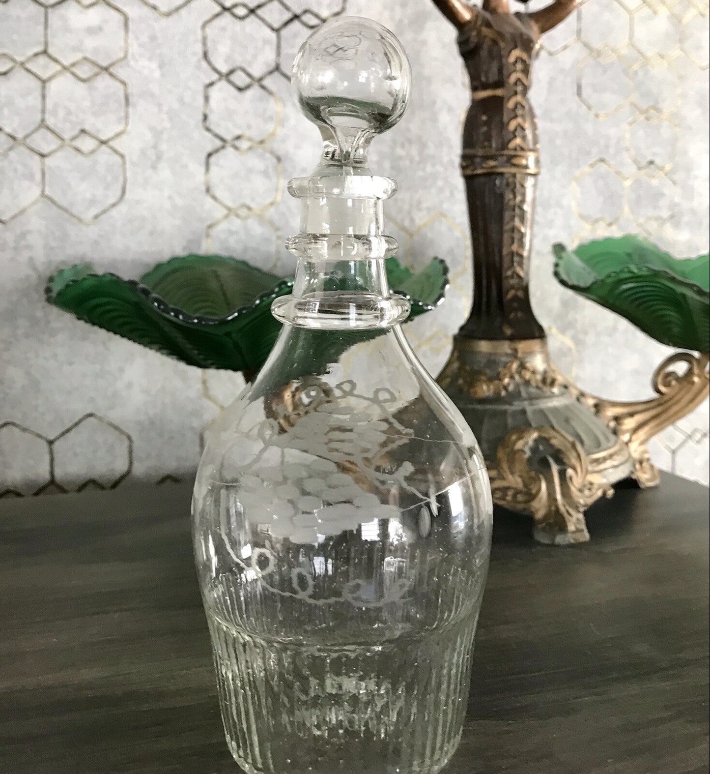 Antik Biedermeier kleine Karaffe Weinkaraffe Dekanter Glas graviert