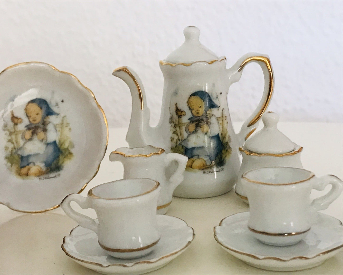 Puppenservice Porzellan Kaffeeservice Geschirr Miniatur Hummel Er liebt mich