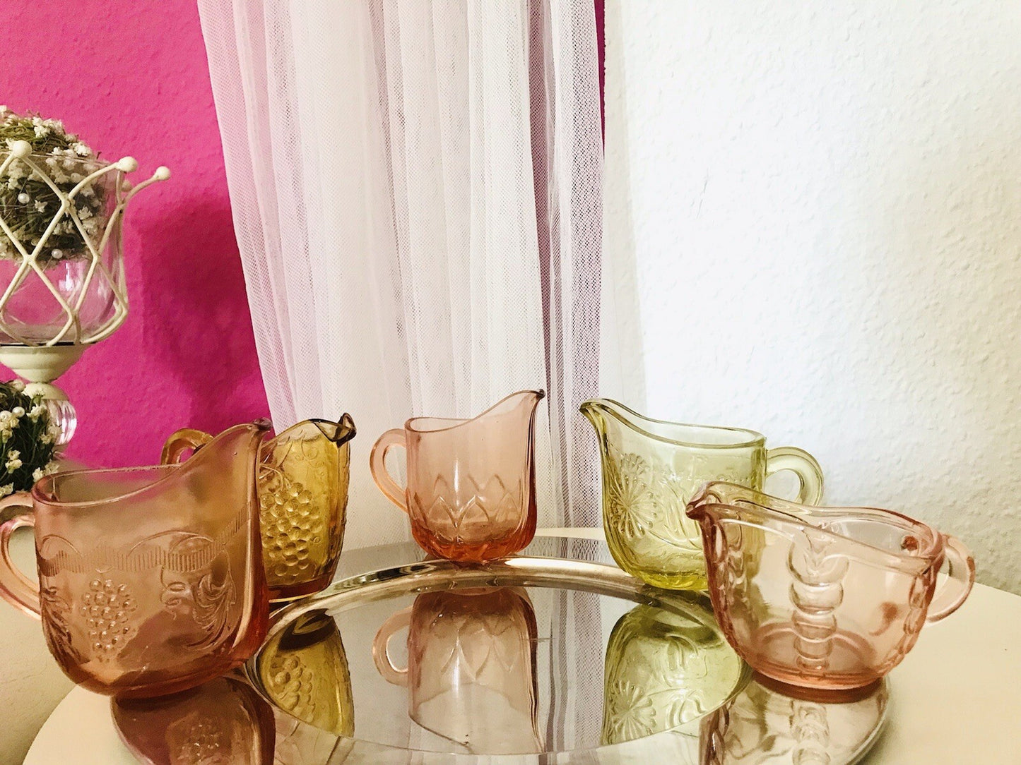 Antik 5 Art Déco Pressglas Sahnegießer Milchkännchen Kännchen Glas gelb rosa