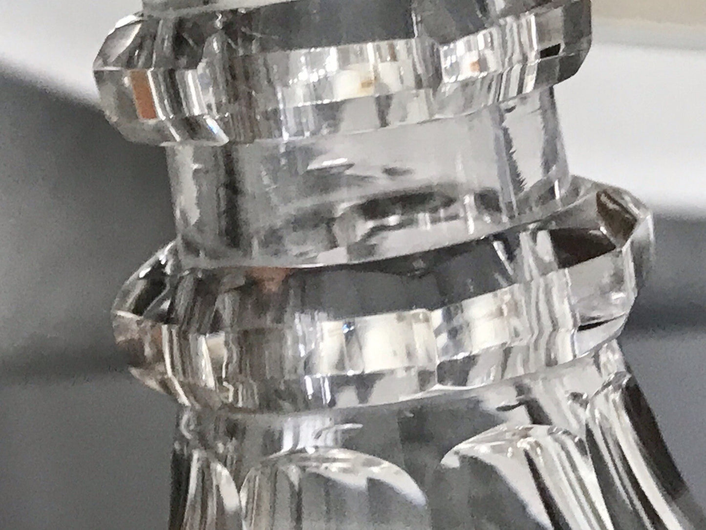 Antik Biedermeier kleine Karaffe Weinkaraffe Dekanter Glas Flächenschliff kantig
