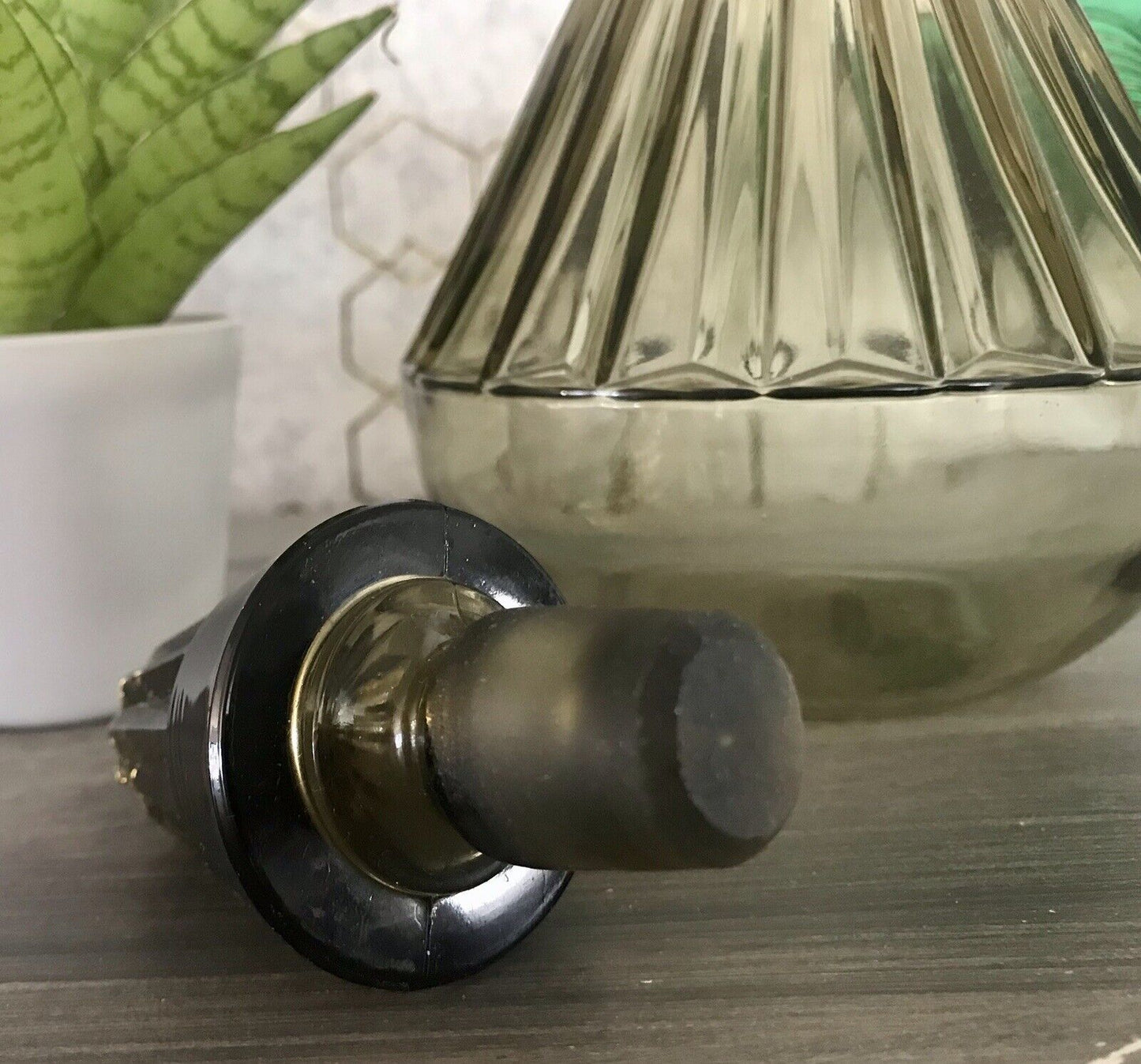 Antik Art Déco Bauhaus Glas Karaffe Dekanter Rauchglas wundervoll