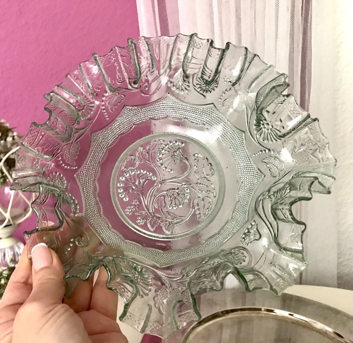 Antik Jugendstil gewellter Serviettenrand Pressglas Schale Glas so schön! grün