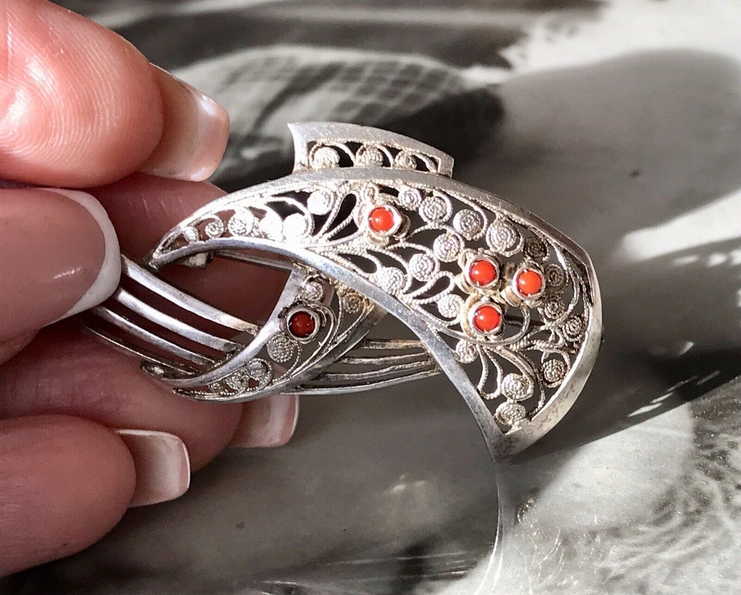 Antik Art Déco Edel prachtvoll filigran Brosche Silber 835 H Koralle