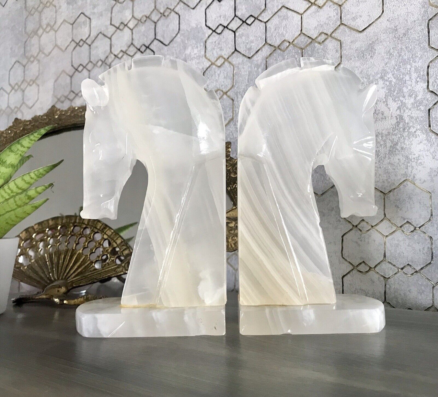Vintage Alabaster 2 Buchstützen weißer Onyx wundervoll! 60er 70er
