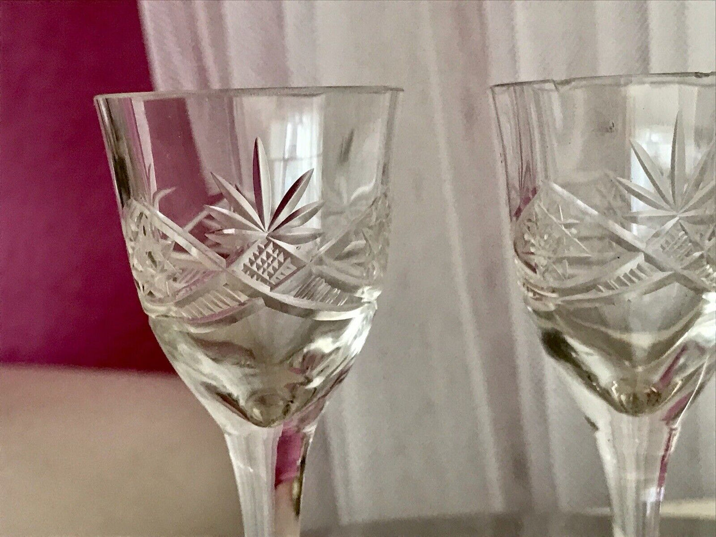 Antik 2 hochstielige Jugendstil Art Déco Likörgläser Kristallglas Schliff EDEL