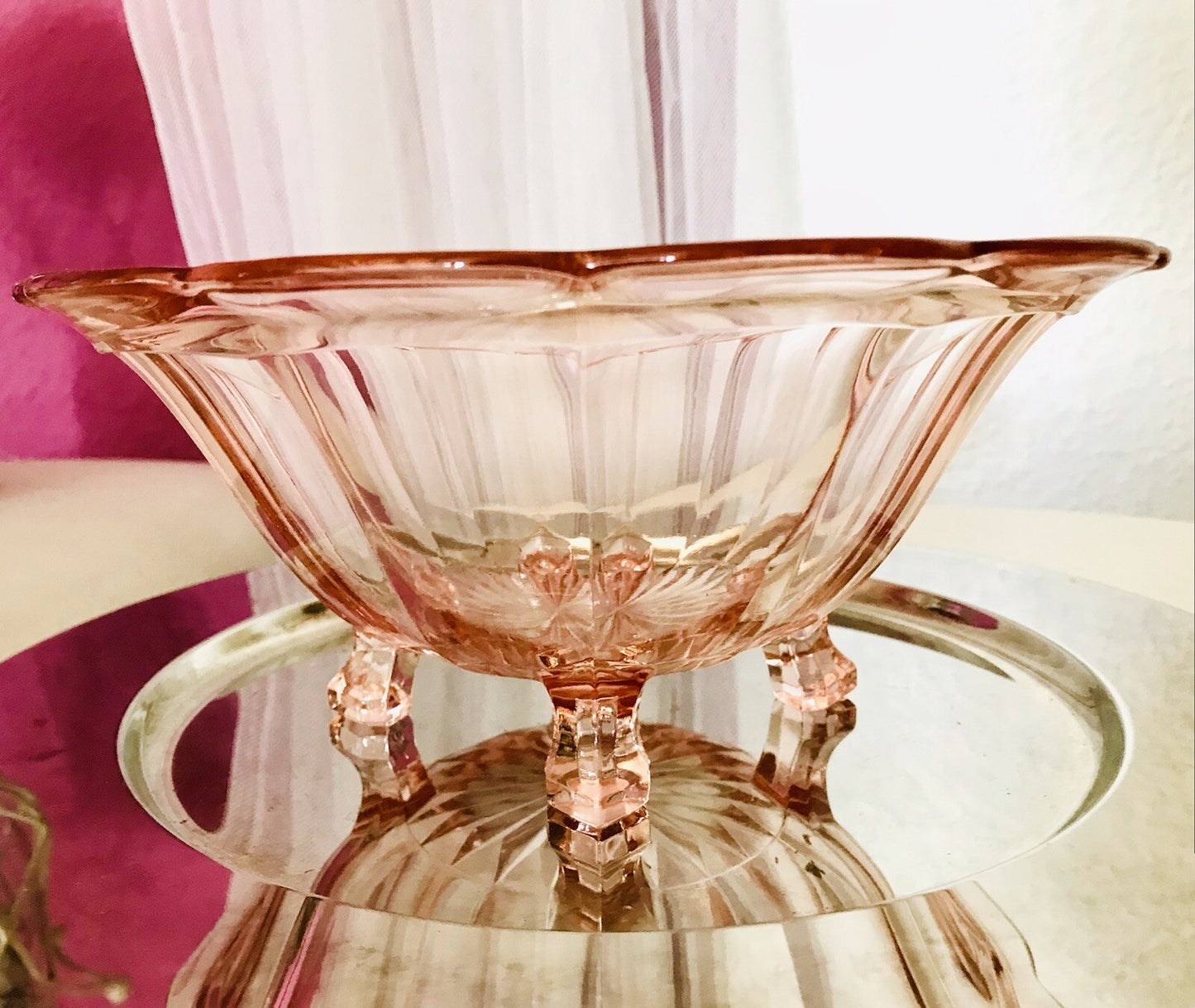 Antik Art Déco Schale Pressglas Rosalin rosa Glas Glasschale vierfüßig