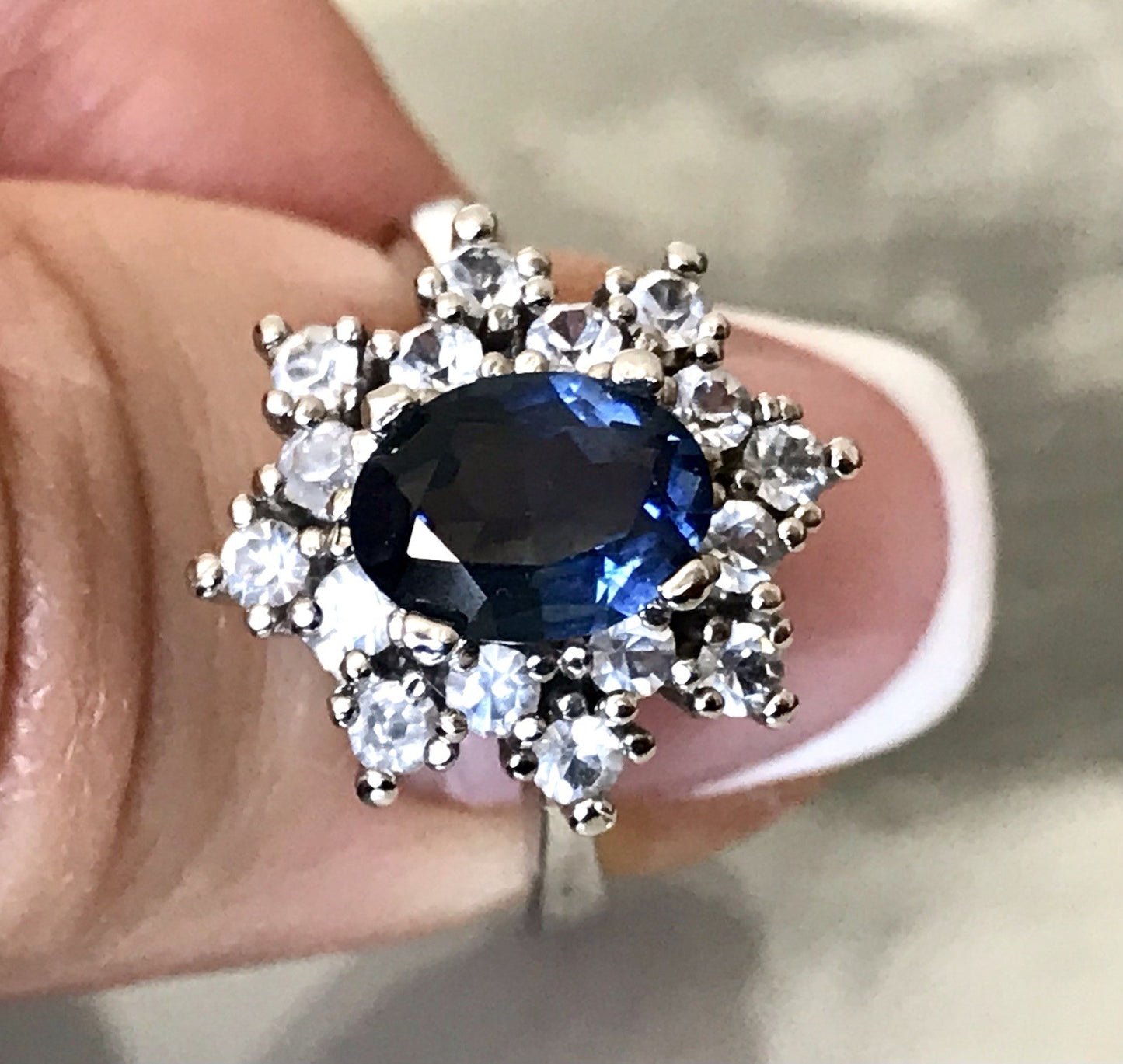 Vintage Entourage Halo Ring farblose Steine & Saphir Silber 925  ~Gr.52