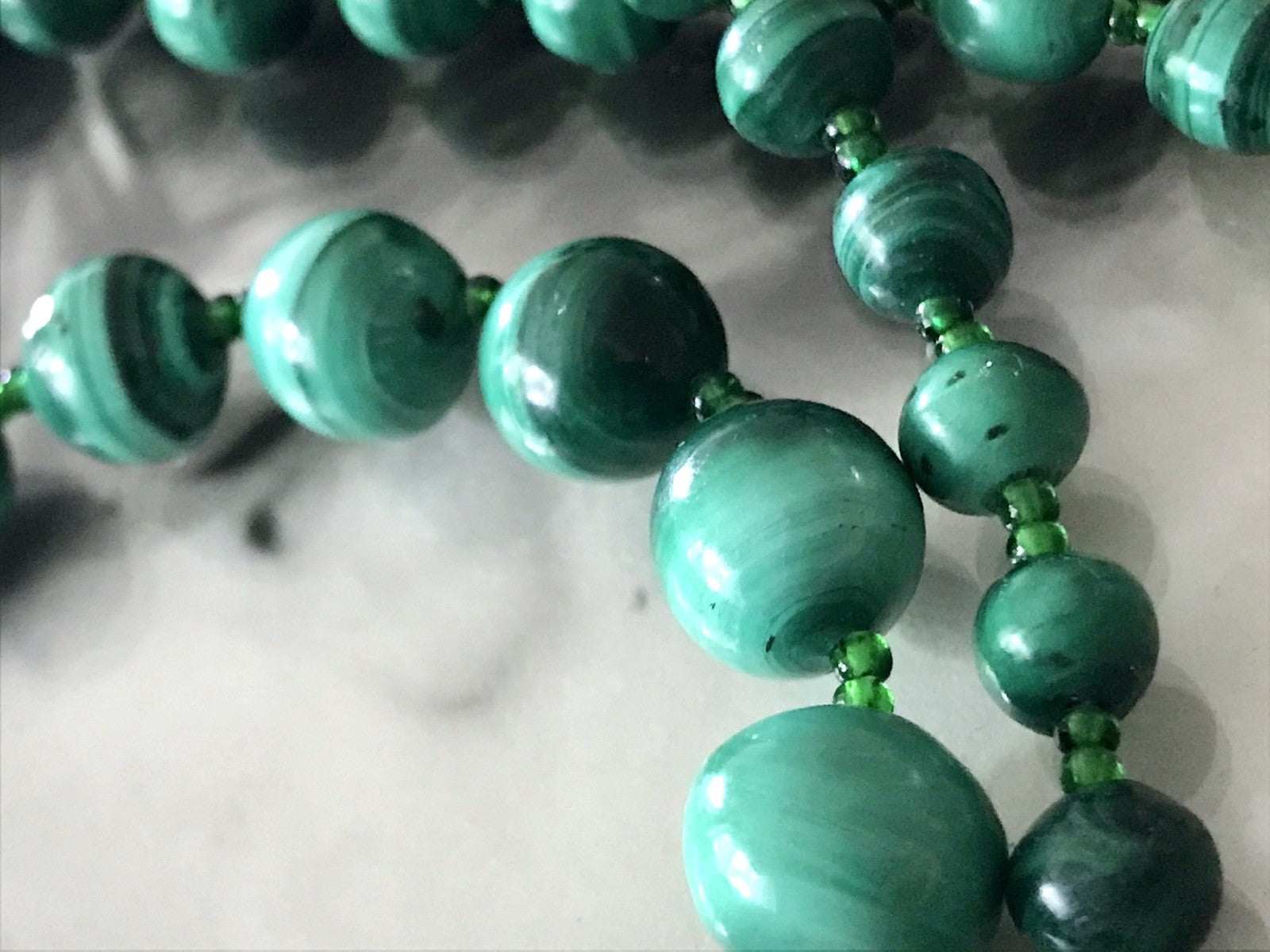 Alt Edel Vintage Halskette Kette Malachite grün Sehr Schön Retro