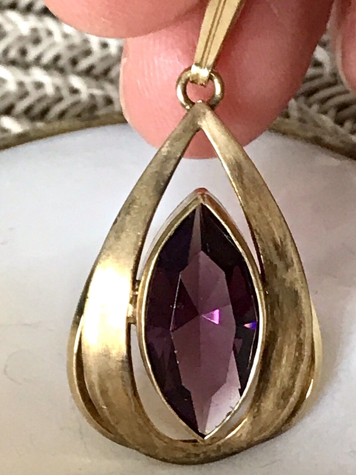 Vintage Designer Anhänger lila Stein Amethyst? Amerik. Doublè vergoldet