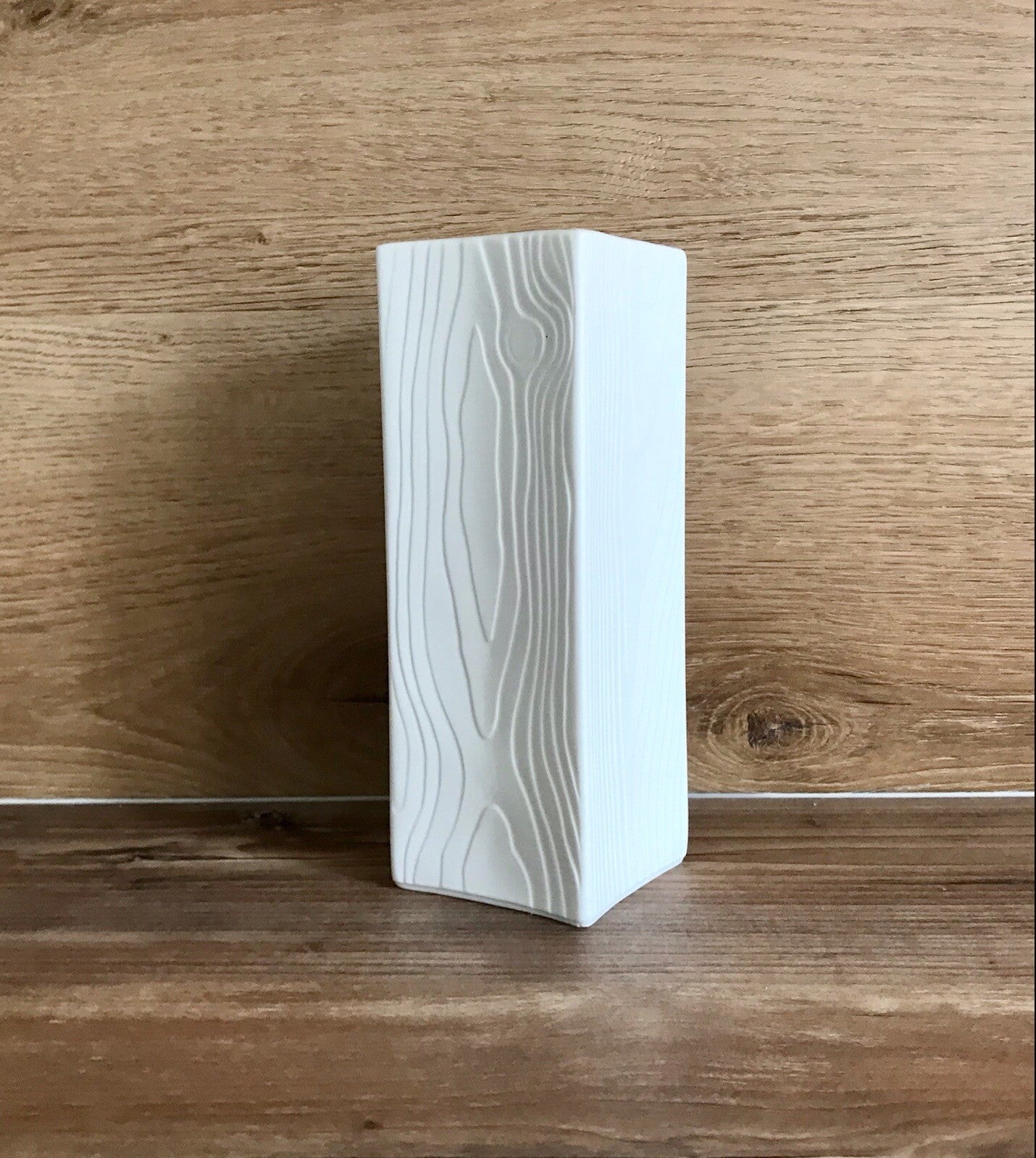 Vintage 60er Bisquit Porzellan Vase OpArt Seltmann Bavaria Holstruktur weiß