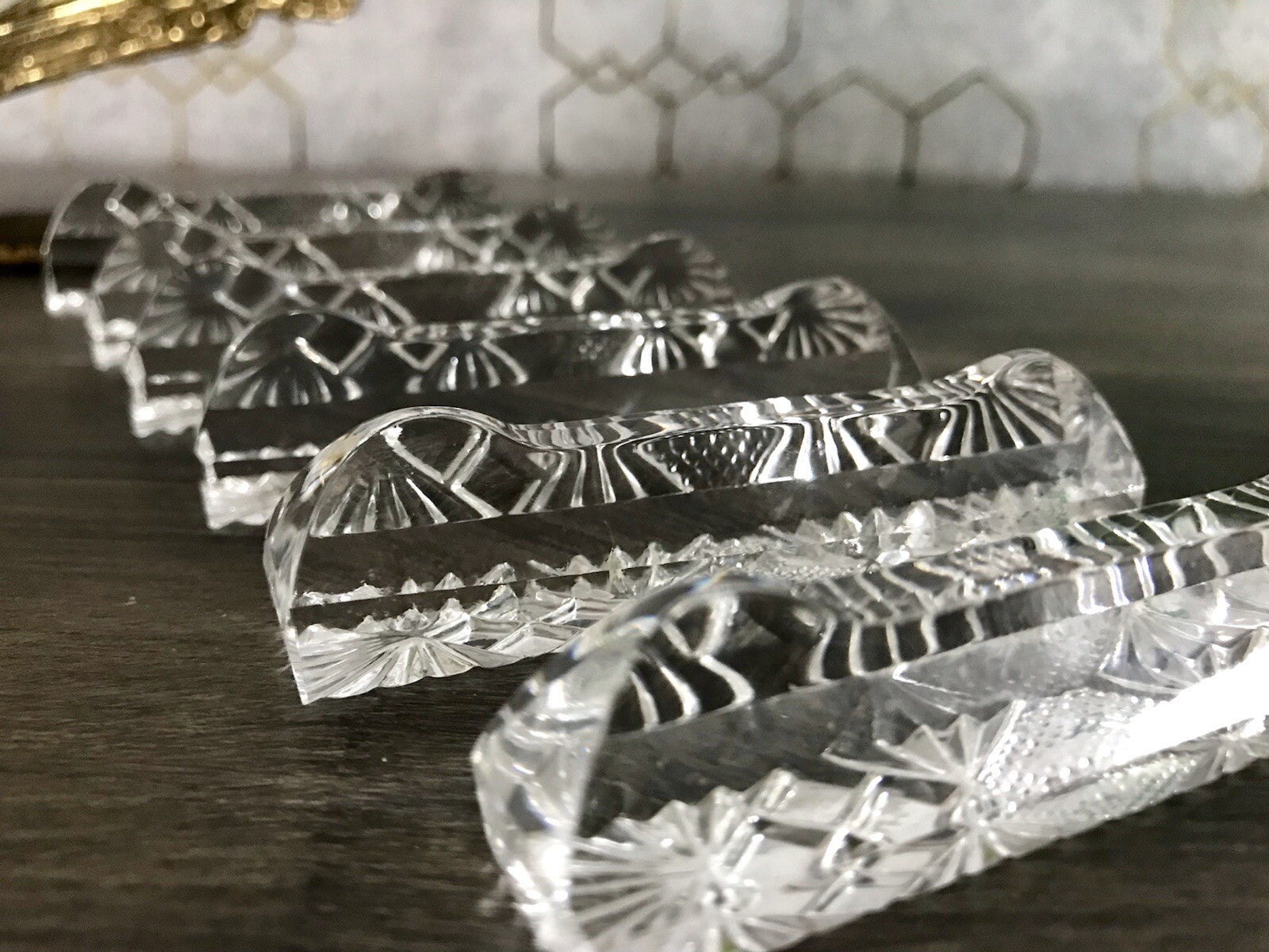 Alt antik? 6 Art Déco Messerbänkchen  Kristallglas Glas EDEL Schliff