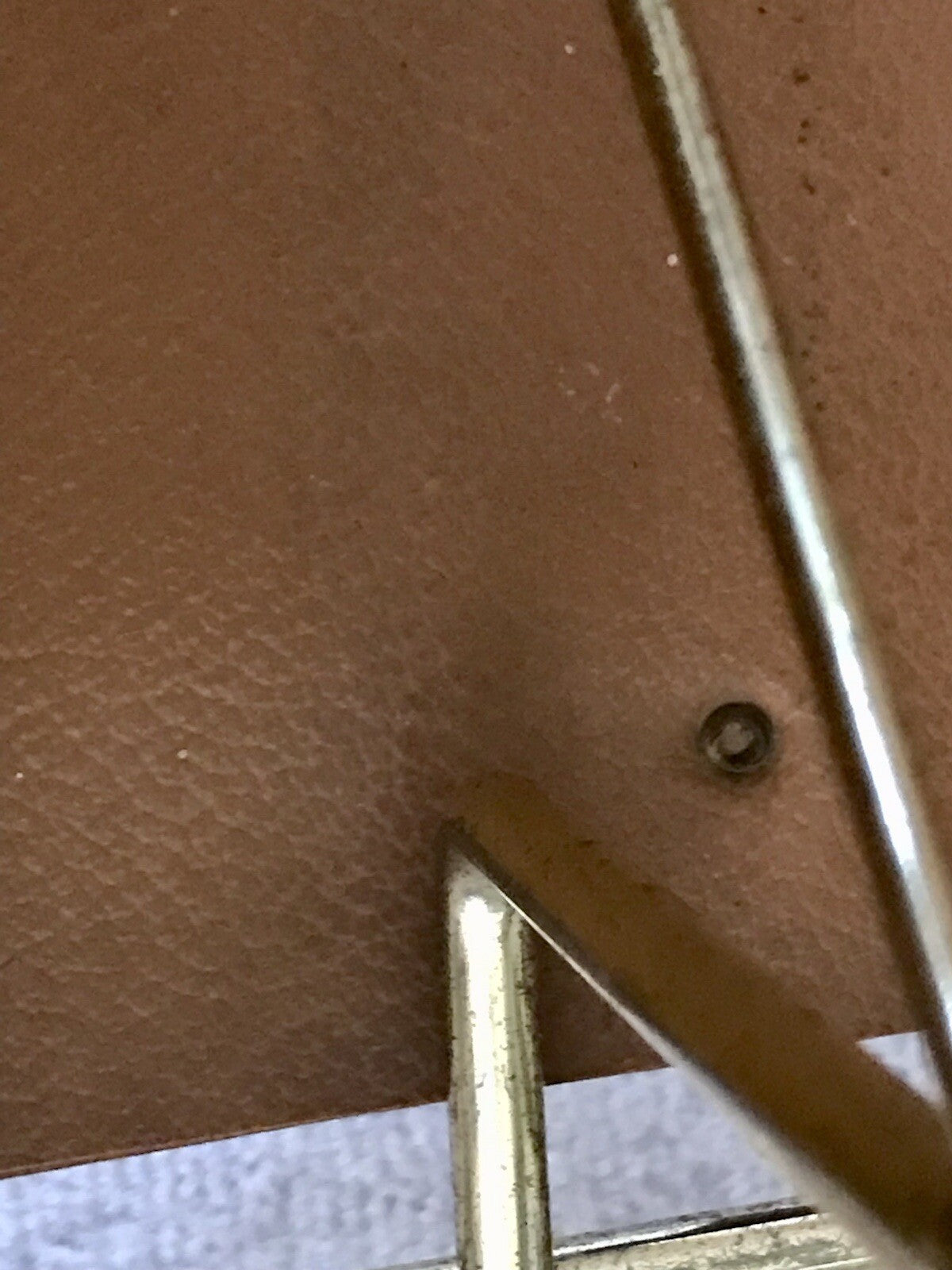 Vintage 60er Mid Century String-Ära Zeitungsständer Kultig gold braun