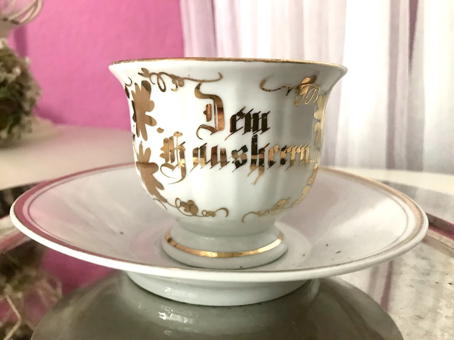Antik Porzellan Andenken Becher Gedeck Sammeltasse Tasse „Dem Hausherrn“