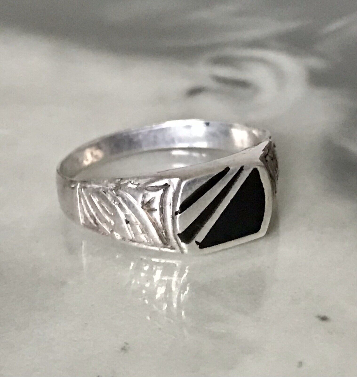 Antik? Vintage Art Déco Herren RING Siegelring schwarzer Onyx Silber Gr.66