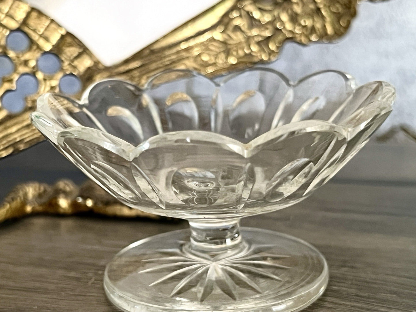 Antik Biedermeier kleine Fußschale Schale Glasschale um 1850 Oliven