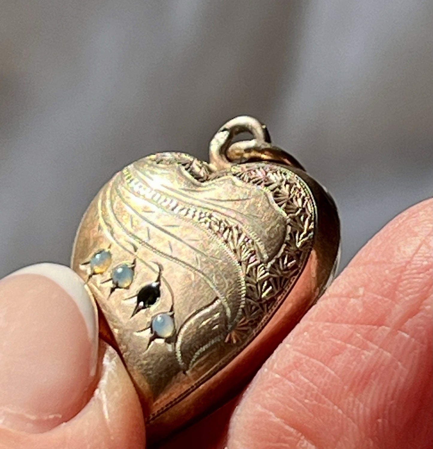 Antik Herz Kettenanhänger Anhänger Schaumgold? Walzgold? gold Doublè? Opale?