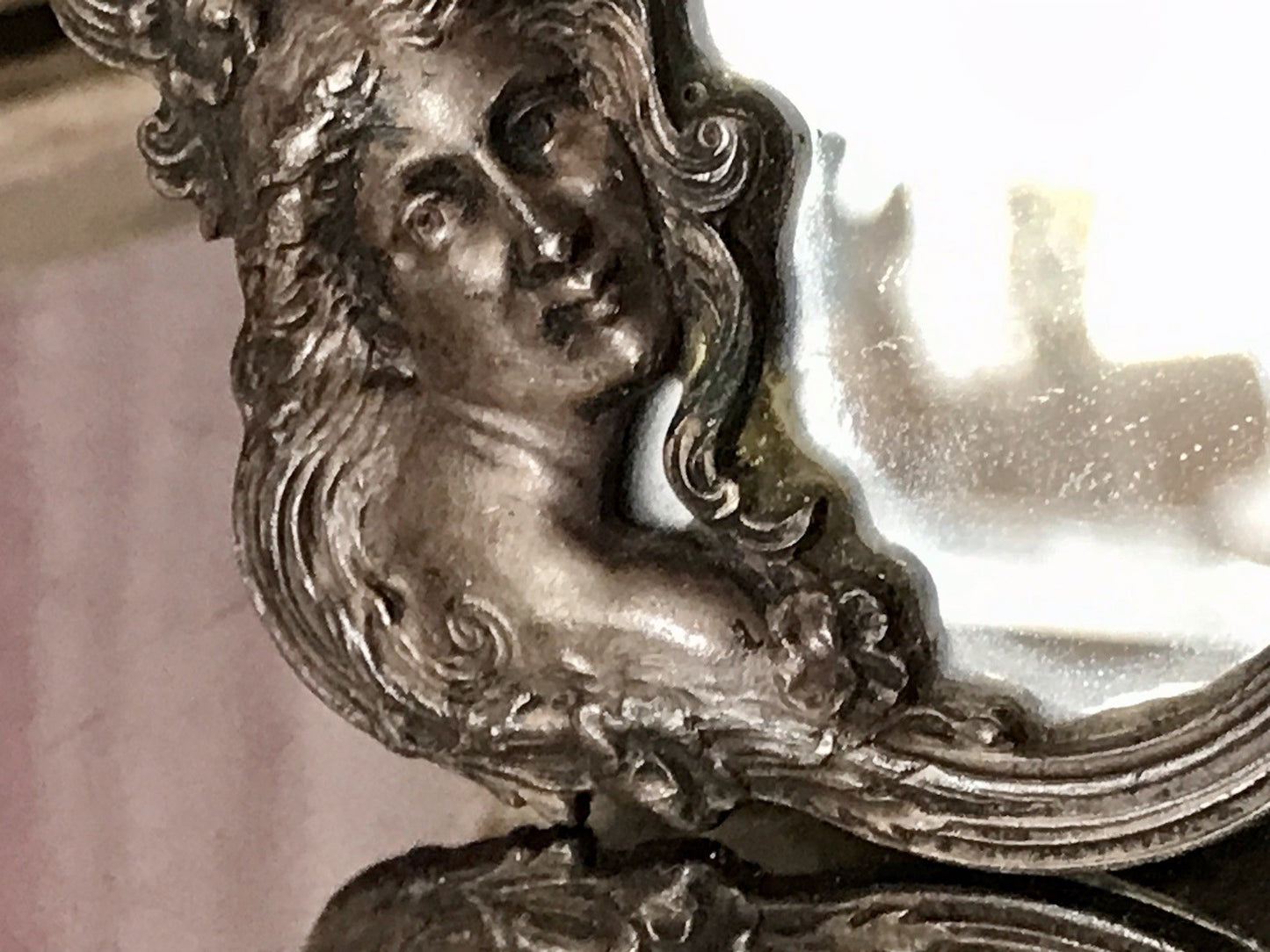 Antik kleiner Taschenspiegel Spiegel versilbert Jugendstil Frau-Büste