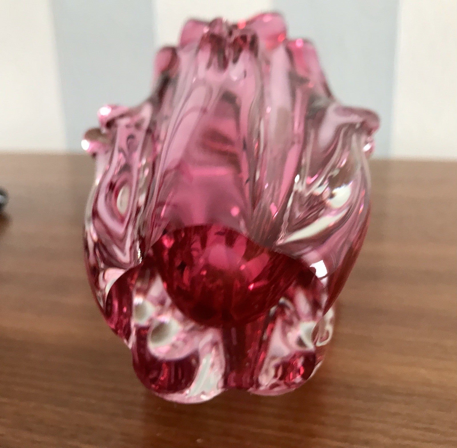 Vintage Glasvase Vase 60er Jahre Glas rubinrot pink rot