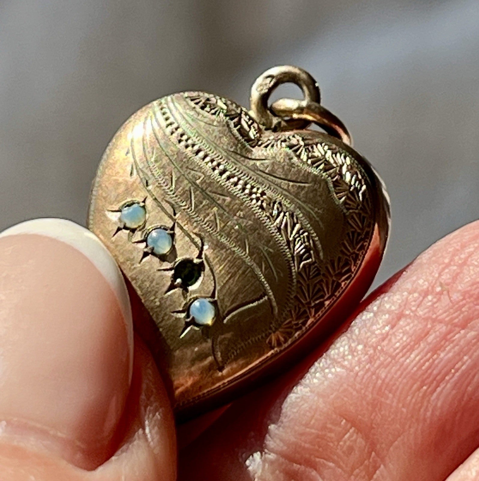 Antik Herz Kettenanhänger Anhänger Schaumgold? Walzgold? gold Doublè? Opale?