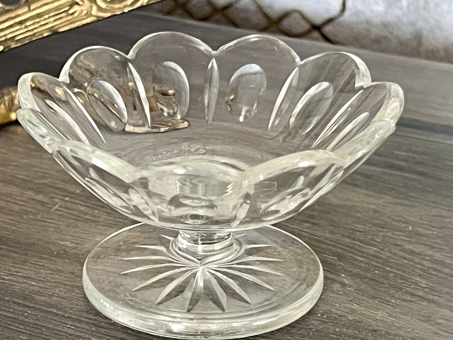 Antik Biedermeier kleine Fußschale Schale Glasschale um 1850 Oliven