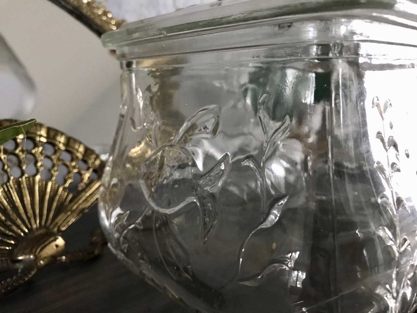 Antik Art Déco Deckeldose Dose Glasdose Pressglas Haribo Lakritze Fischmuster