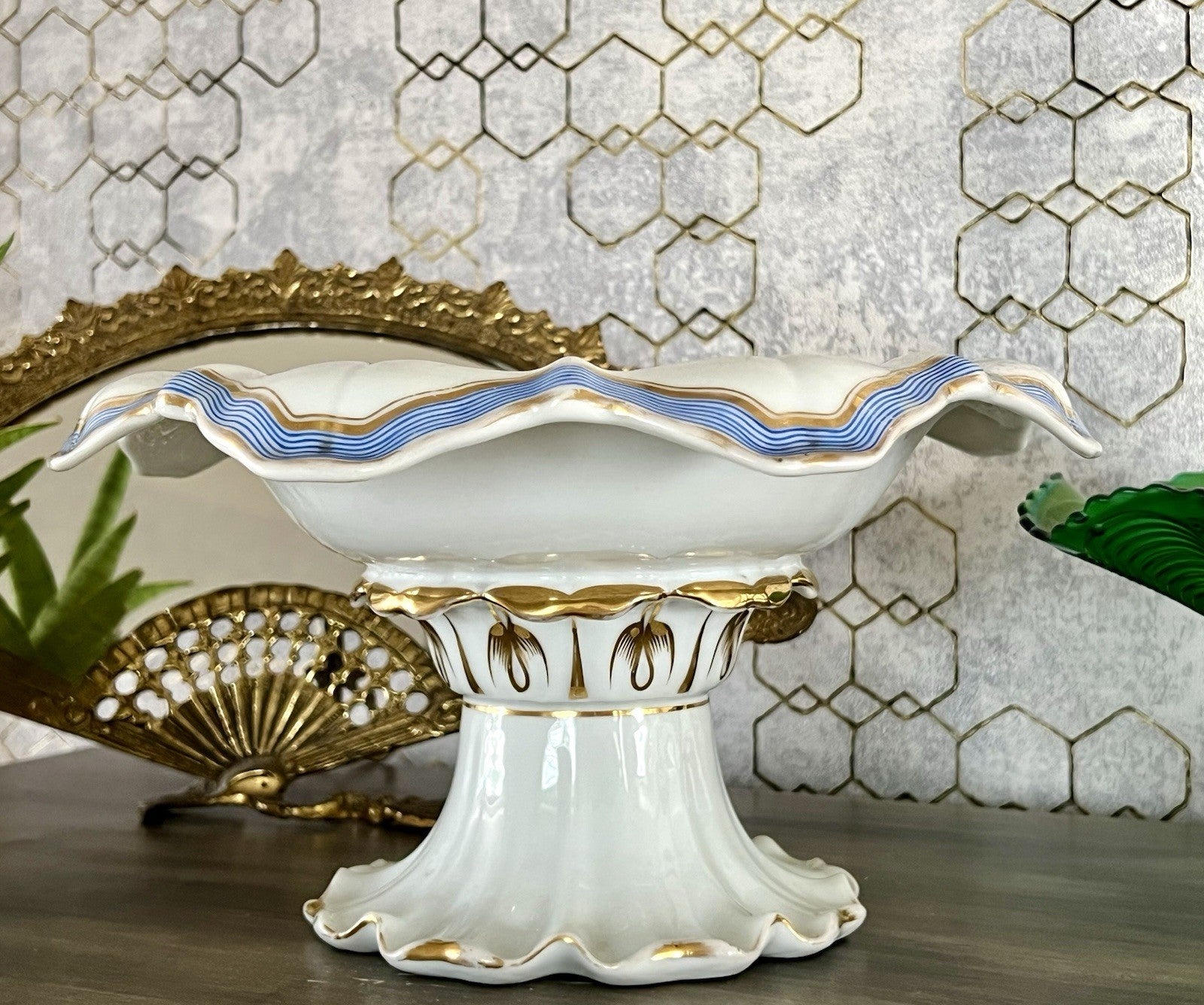 Antik Biedermeier Porzellan Fußschale Schale  ca. 1830 Pressmarke N So SCHÖN!!