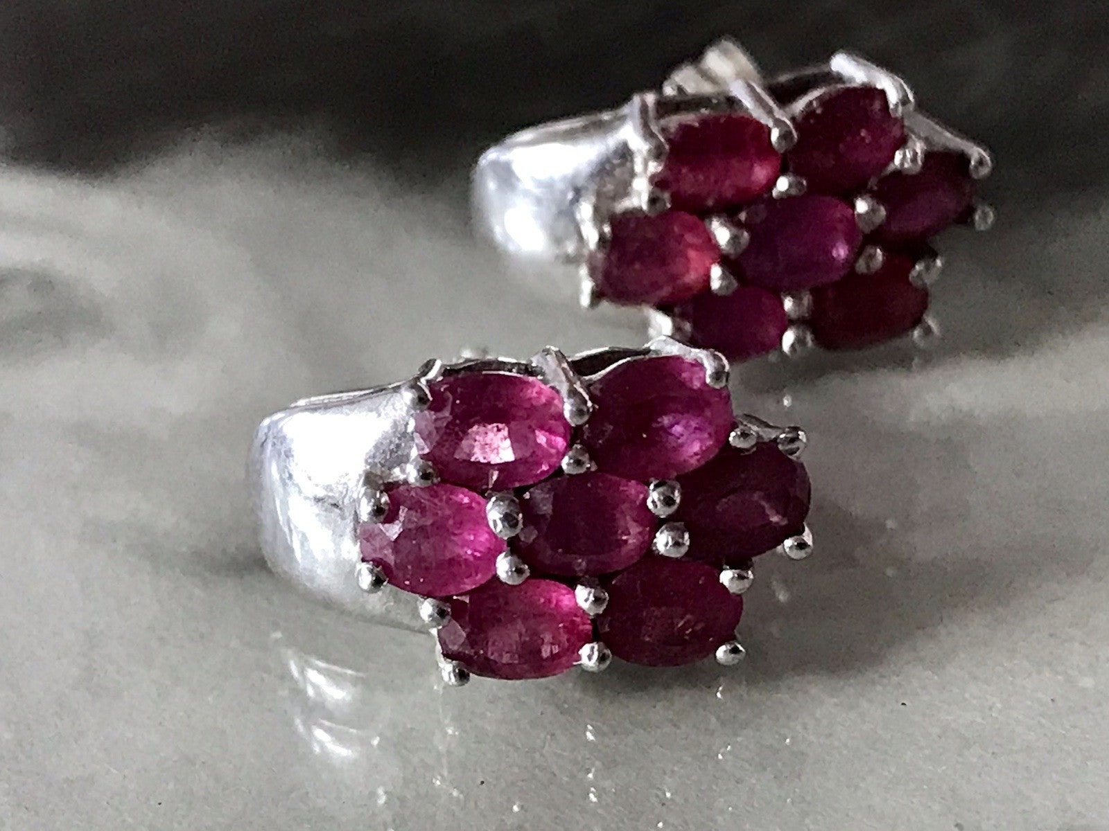 Vintage Ohrringe 925 Silber rubinrote Steine Rubine?