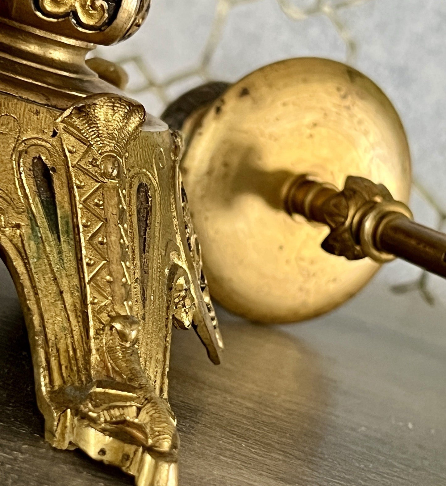 Antik ~1870 2 x Kerzenständer Kerzenleuchter Leuchter Bronze ? Messing vergoldet