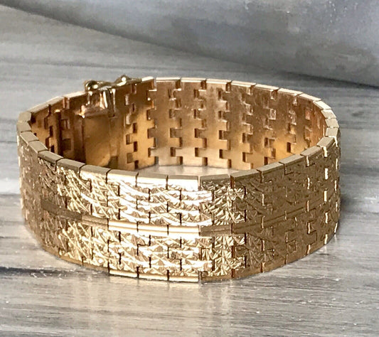 Vintage wunderschönes breites Teppicharmband Armband vergoldet