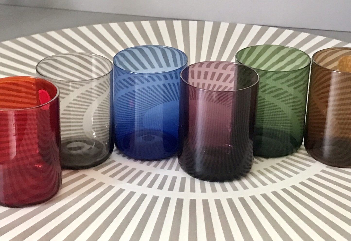 Vintage 60er Jahre 6 Schnapsgläser Gläser buntes Glas Rauchglas