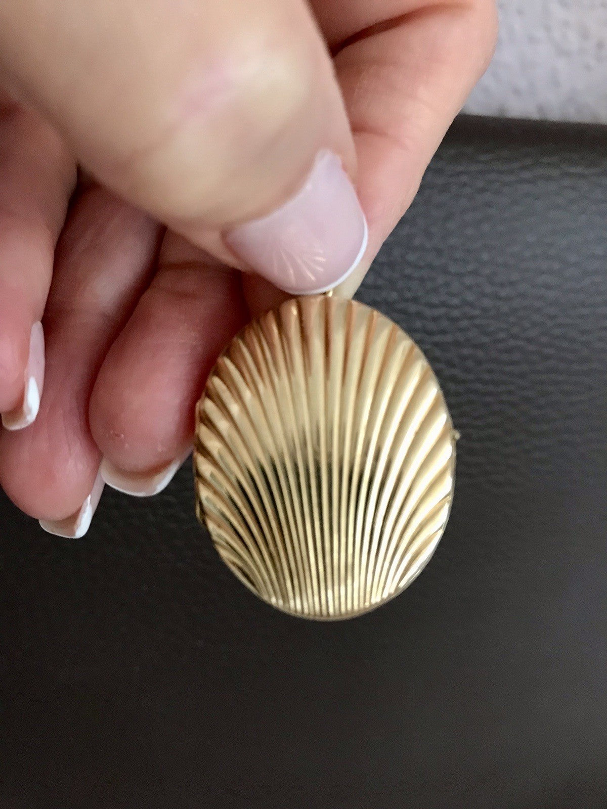 Vintage Kettenanhänger Anhänger Foto Medaillon Muschel Amerikan Double vergoldet