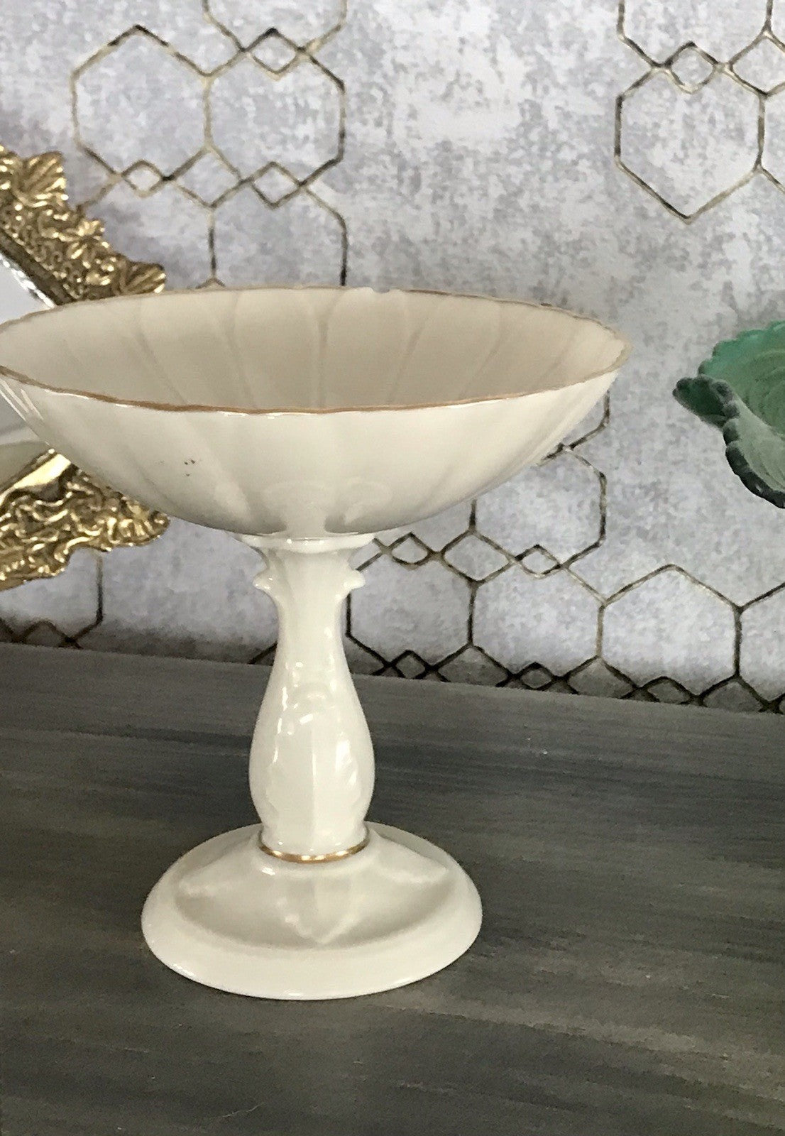 Antik Porzellan Fußschale Schale auf Fuß USA Lenox elfenbein gold Blume