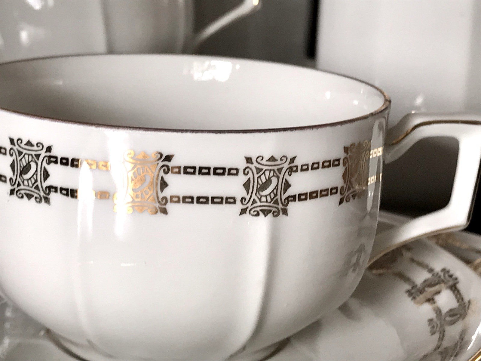 Antik Art Déco Porzellan 11 Personen Kaffeeservice EDEL Goldrand Golddekor